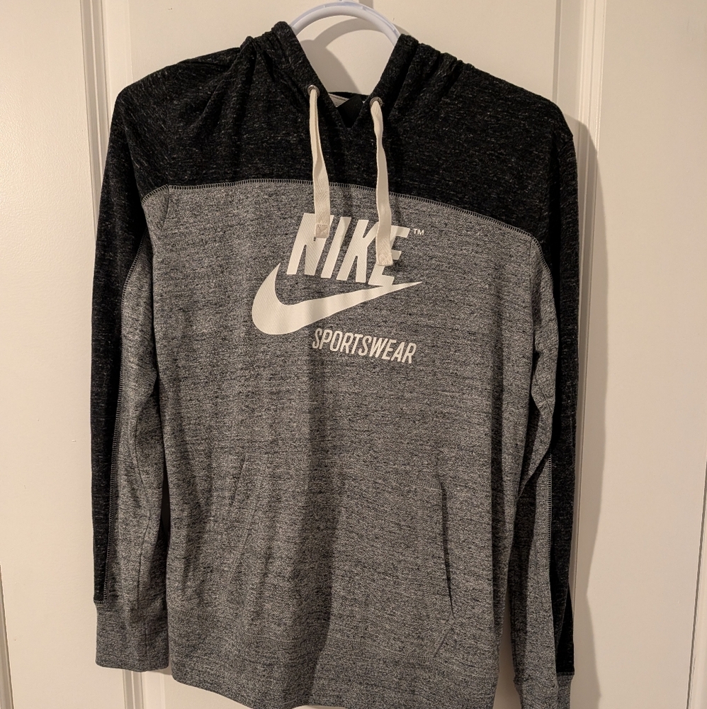 Women's Nike Hoodie Sz‎ m Pullover Drawstring Logo Swoosh Y2K Gray